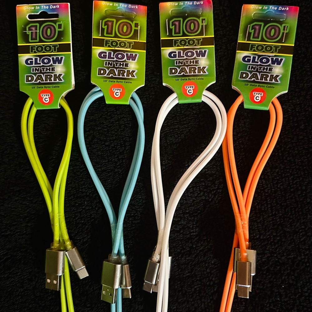 Glow in the Dark USB-C Cable listing is for ONE cord